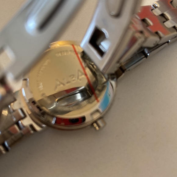 Ladies stainless steel watch, quartz movement - Picture 4 of 7